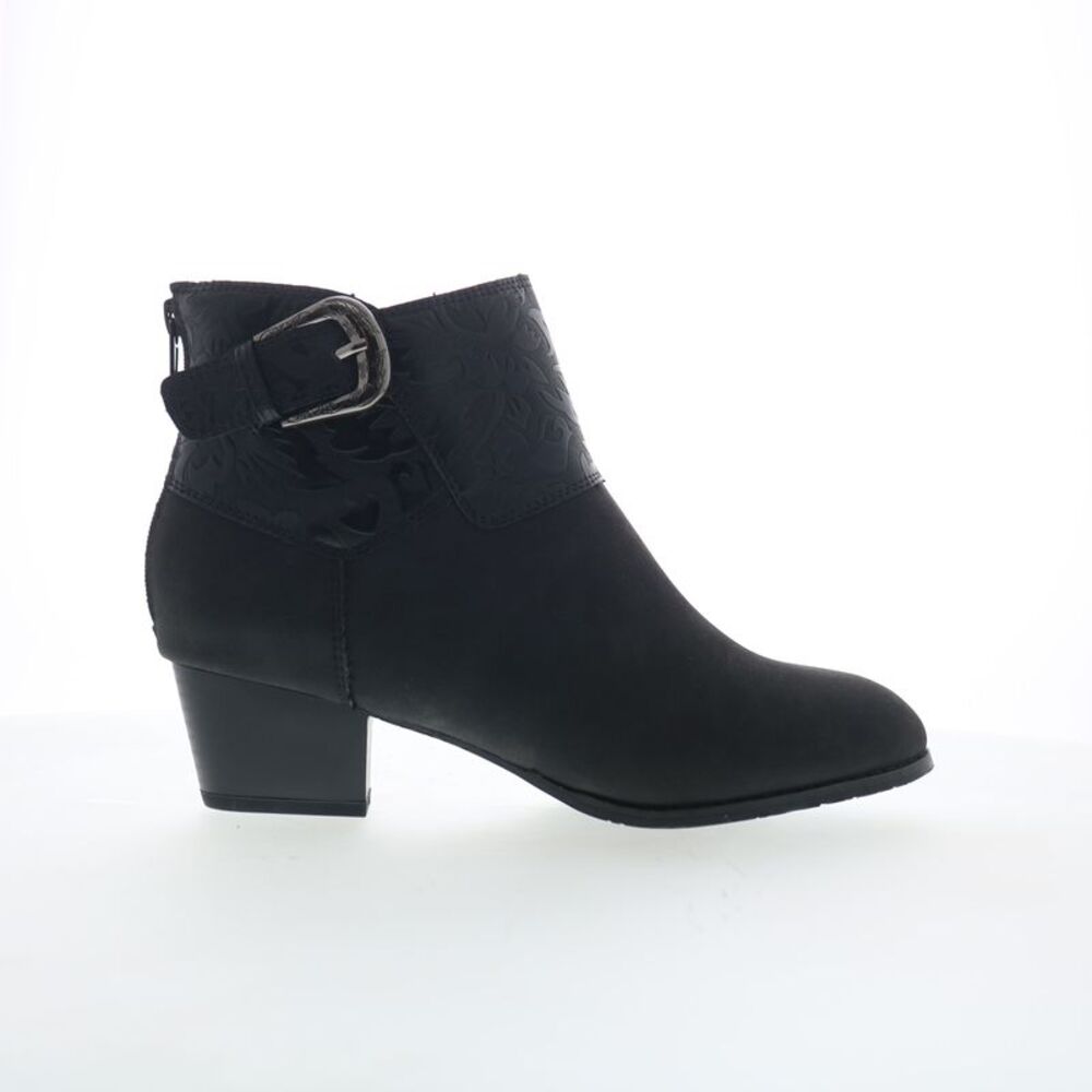Ros Hommerson Womens Riley Black Boots (NWT)